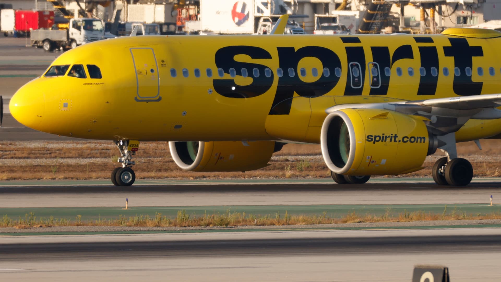 Spirit Airlines plans to slash flights, fleet in bid to emerge from bankruptcy as early as spring
